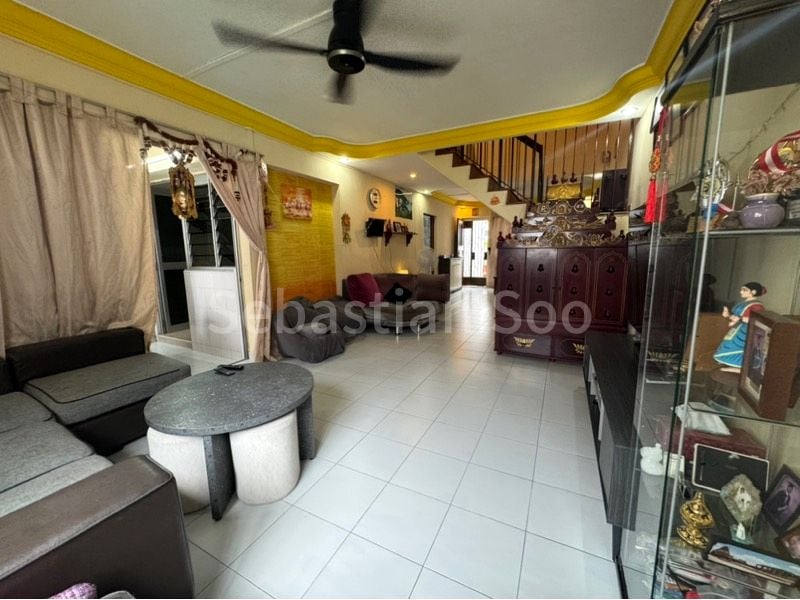 Maisonette HDB for Sale in  239 Bukit Panjang Ring Road - Image 3