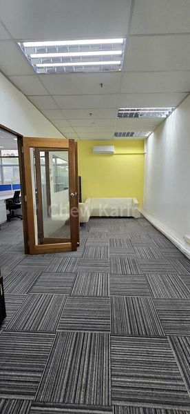 Light Industrial (B1) for Rent: Wcega Tower - Image 4