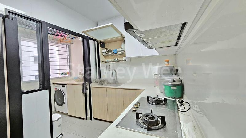 Common Room (HDB) for Rent in  475B Yishun Street 44 - Image 10