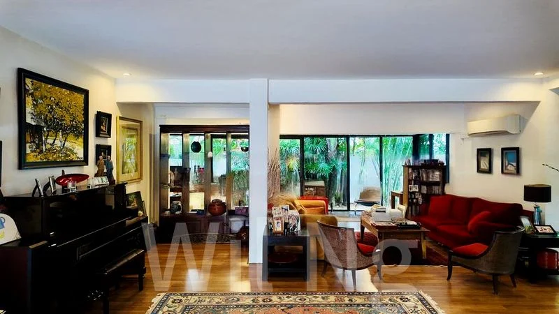 4 Bed Bungalow (Landed) for Sale in  Allamanda Grove - Image 1