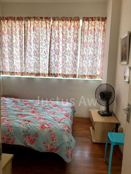 Common Room (Condo) for Rent in  Kerrisdale - Image 9