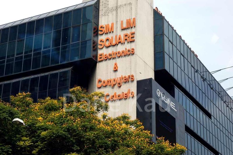 Other Retail for Sale: Sim Lim Square - Image 1