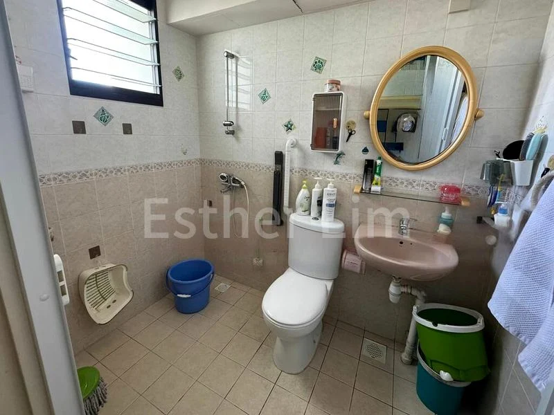 4 Room (4A) HDB for Sale in 766 Woodlands Circle - Image 9