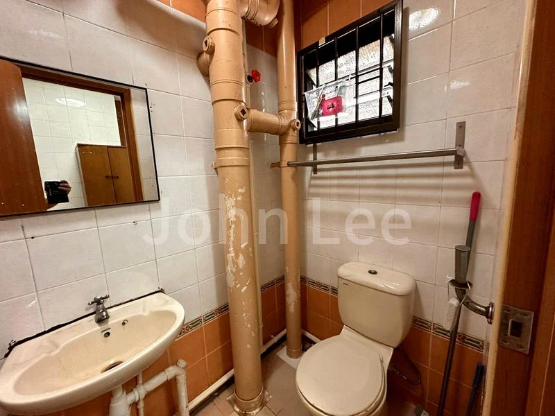 4 Room (4A) HDB for Sale in 651B Jurong West Street 61 - Image 8