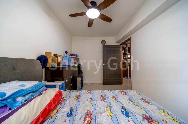 5 Room (5A) HDB for Sale in 406C Northshore Drive - Image 6