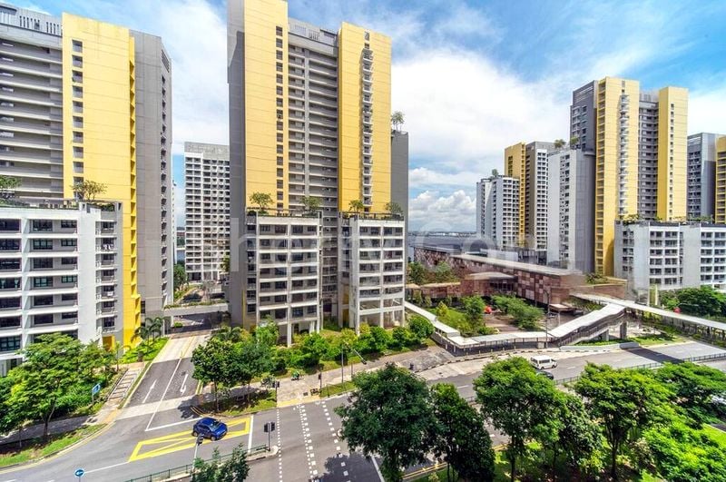 5 Room (5A) HDB for Sale in 406C Northshore Drive - Image 3