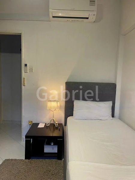 Common Room (HDB) for Rent in  296C Compassvale Crescent - Image 2