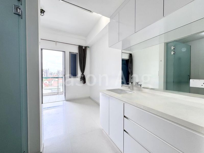 2 Bed Condo for Rent in  # 1 Suites - Image 10