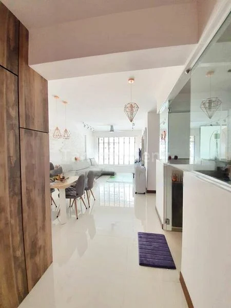 4 Room (4A) HDB for Sale in  217A Sumang Walk - Image 10