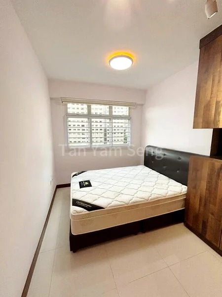 4 Room (4A) HDB for Sale in  217A Sumang Walk - Image 5