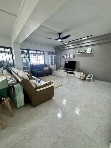 4 Room (4A) HDB for Sale in  634 Pasir Ris Drive 1 - Image 1