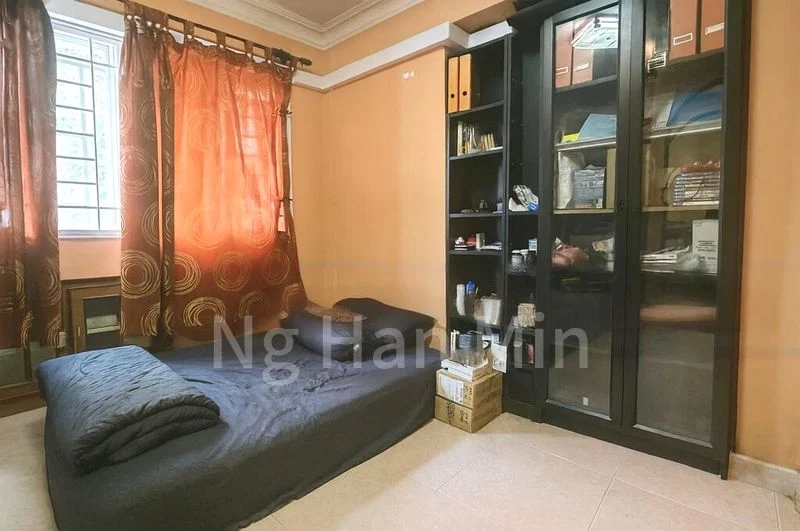 5 Room (5I) HDB for Sale in 606 Woodlands Ring Road - Image 5