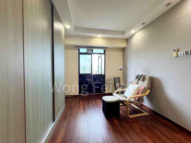 Premium HDB for Sale in  299A Compassvale Street - Image 5