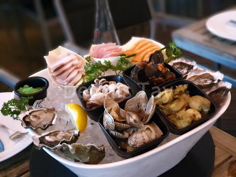 Food & Beverage for Rent: Restaurant space on Greenwood Ave for lease - Image 1