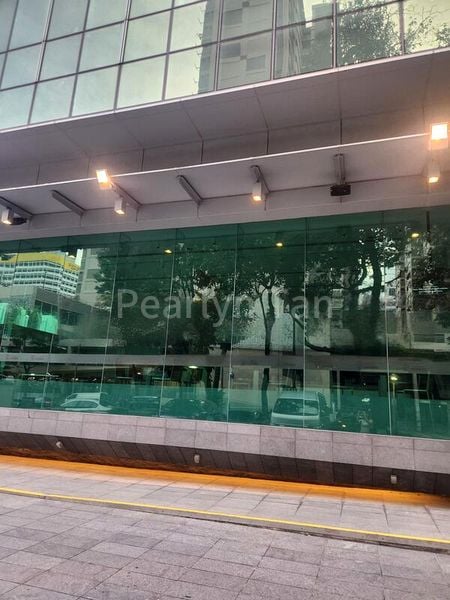 Food & Beverage for Rent: Queen Street - Image 4