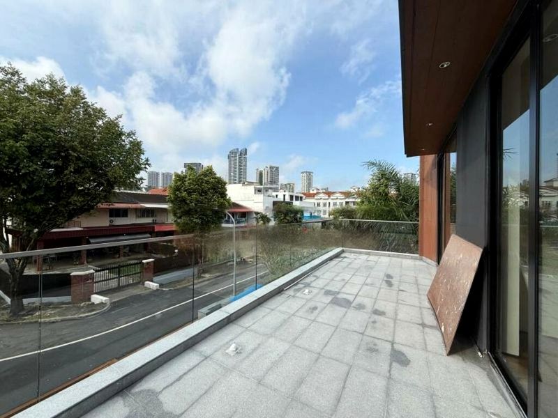 8 Bed Bungalow (Landed) for Sale in  Jalan Merlimau - Image 8