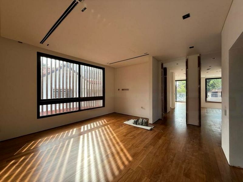 8 Bed Bungalow (Landed) for Sale in  Jalan Merlimau - Image 7