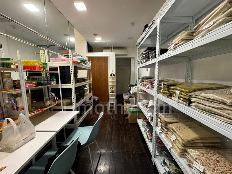 Shop / Shophouse for Rent: 2nd Floor Unit at Little India - Image 1