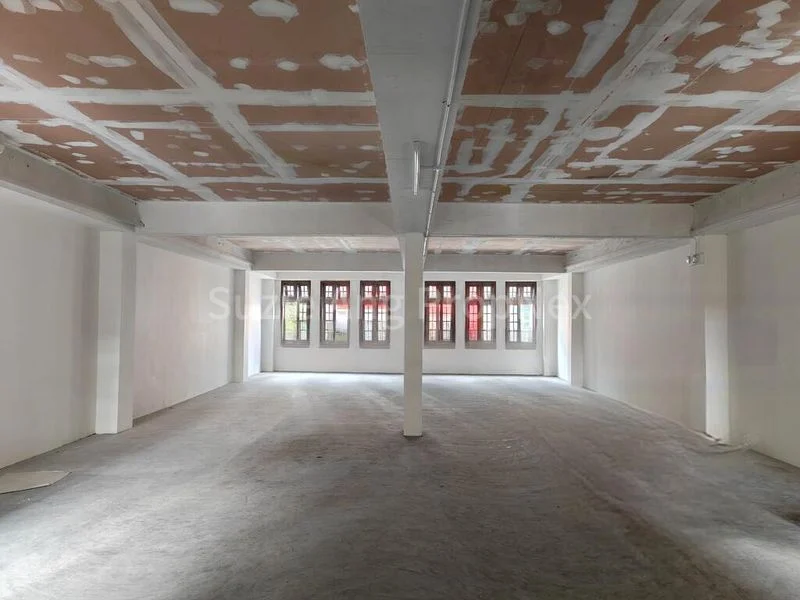 Shop / Shophouse for Rent: 2nd-Storey Commercial Space Located Near Chinatown MRT - Image 5