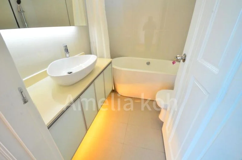 5 Bed Condo for Rent in  Spring Grove - Image 4