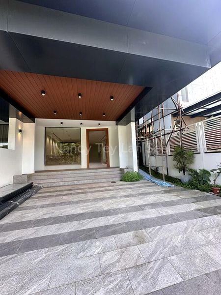 5 Bed Semi-Detached House (Landed) for Rent in  EastCreek @ Canberra - Image 4