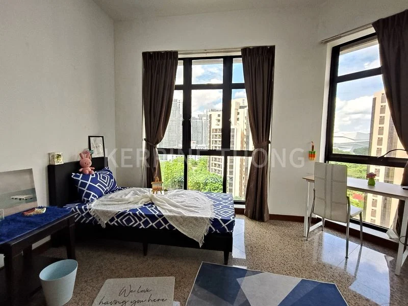 Common Room (Condo) for Rent in  Dover Parkview - Image 8