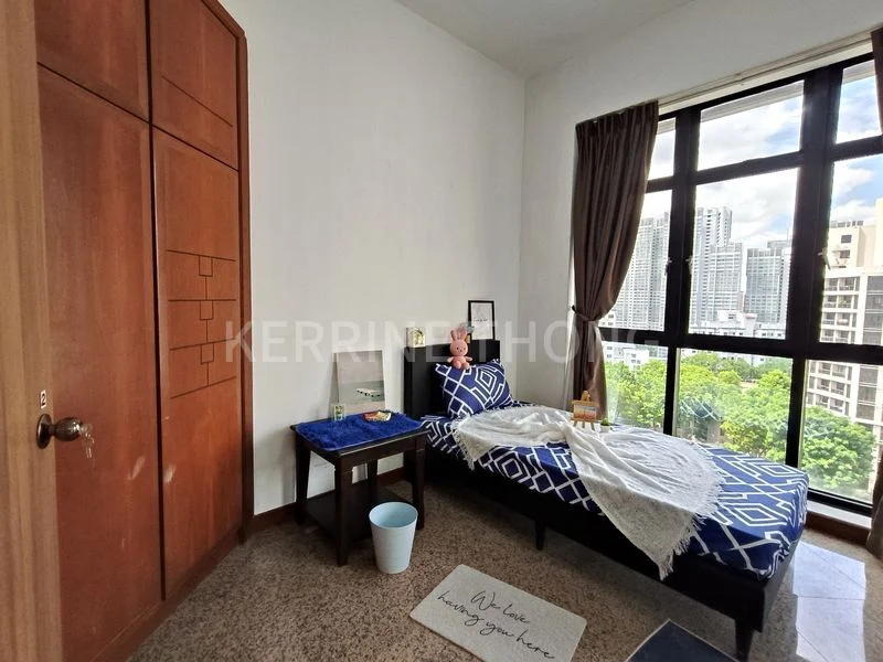 Common Room (Condo) for Rent in  Dover Parkview - Image 1