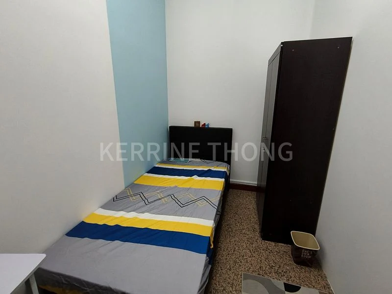 Common Room (Condo) for Rent in  Dover Parkview - Image 7