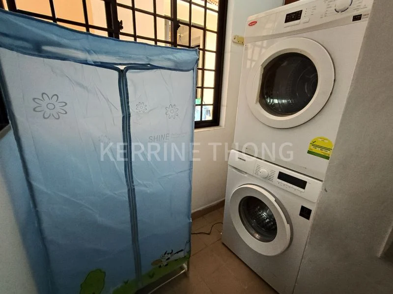 Common Room (Condo) for Rent in  Dover Parkview - Image 12