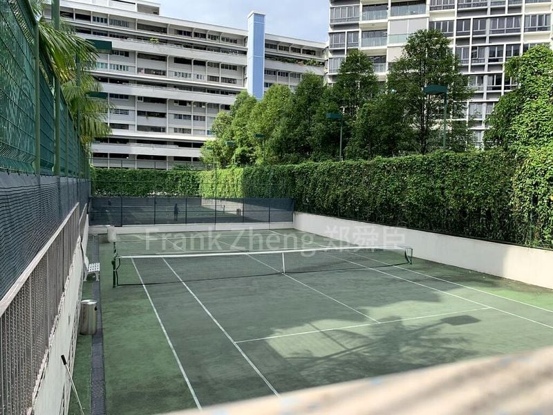 3 Bed Condo for Rent in  Waterfront Gold - Image 11