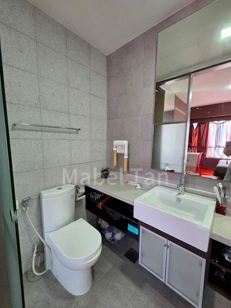 Master Room (Condo) for Rent in  The Nexus - Image 5