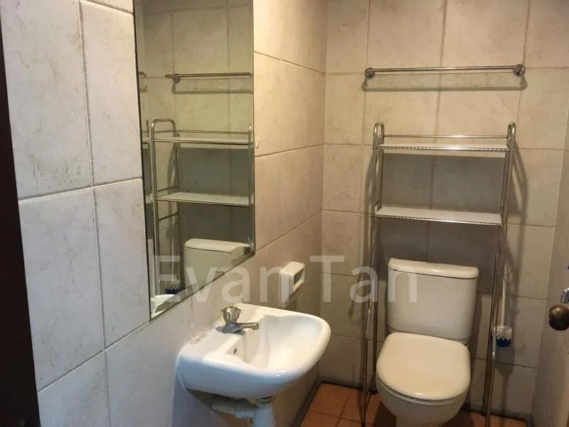 Common Room (Condo) for Rent in UE Square - Image 9