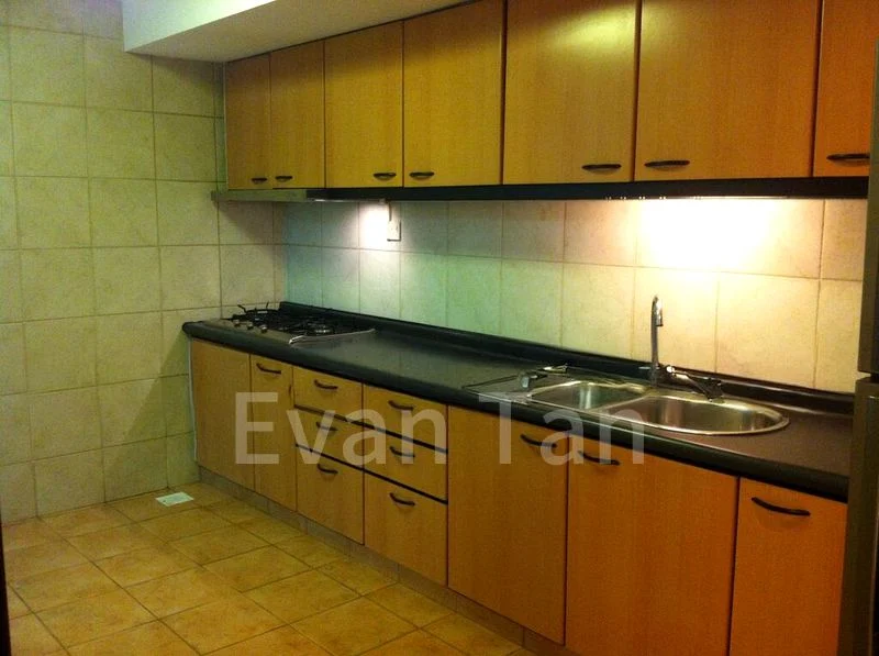 Common Room (Condo) for Rent in UE Square - Image 10