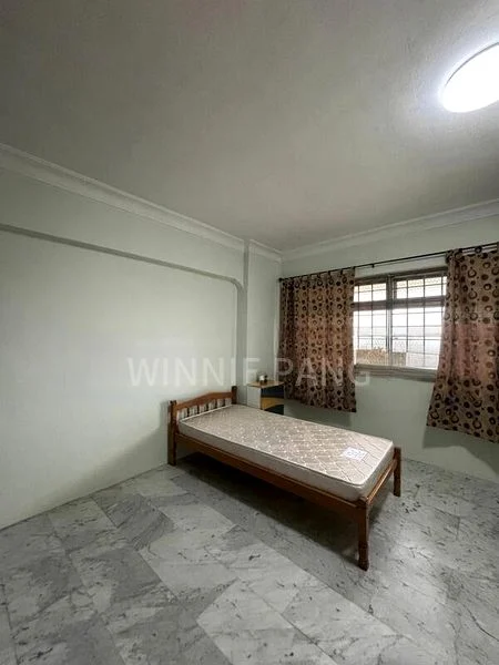 Room (HDB) for Rent in 810 Woodlands Street 81 - Image 3