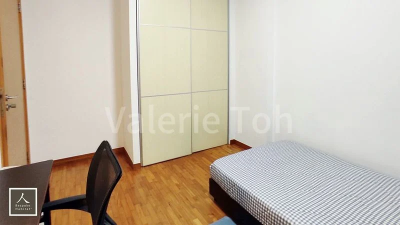 Common Room (Condo) for Rent in  The Lakeshore - Image 2