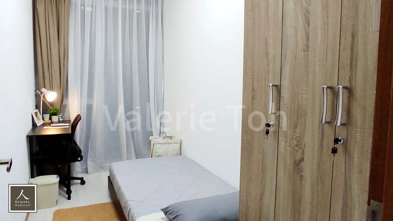 Common Room (Condo) for Rent in  The Lakeshore - Image 5
