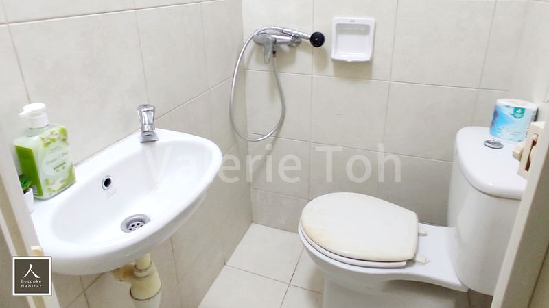 Common Room (Condo) for Rent in  The Lakeshore - Image 14