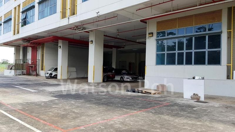 Light Industrial (B1) for Rent: Ground floor factory and warehouse on Tagore. - Image 5