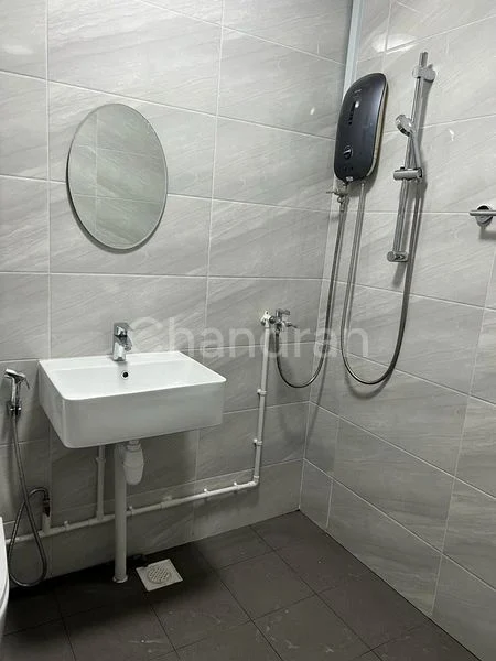 Common Room (HDB) for Rent in  288E Jurong East Street 21 - Image 2