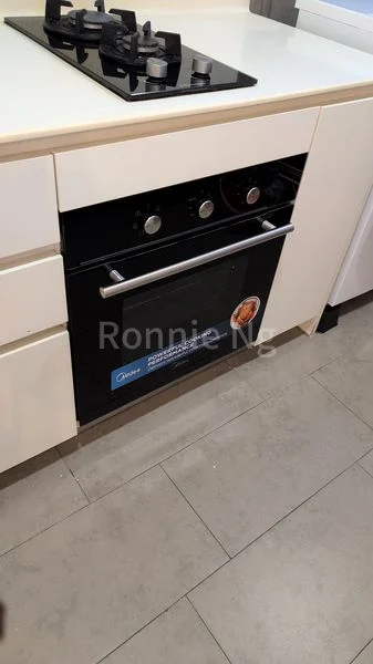 2 Bed Condo for Rent in  Stratum - Image 13