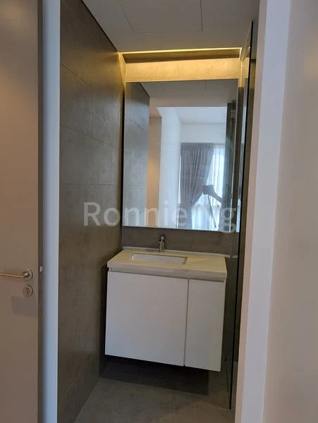 2 Bed Condo for Rent in  Stratum - Image 7