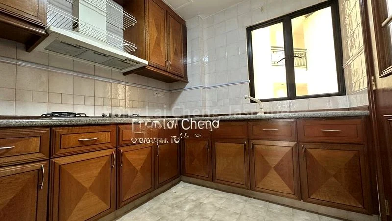 2 Bed Condo for Rent in  Dover Parkview - Image 4