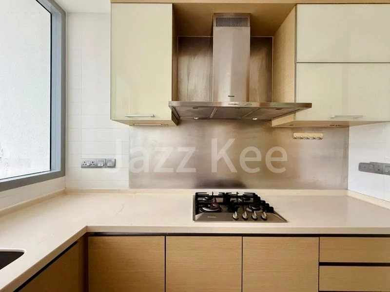 3 Bed Condo for Rent in  Paterson Suites - Image 4