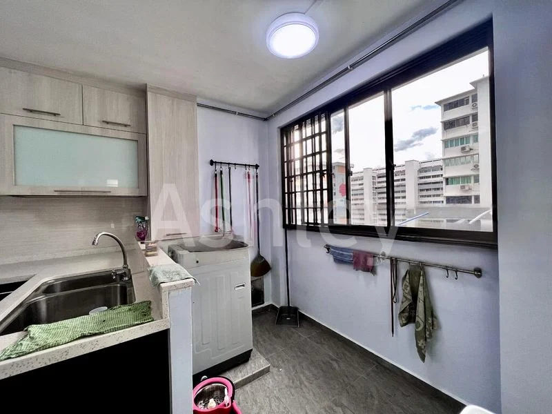 4 Room (4I) HDB for Rent in  41 Bedok South Road - Image 10