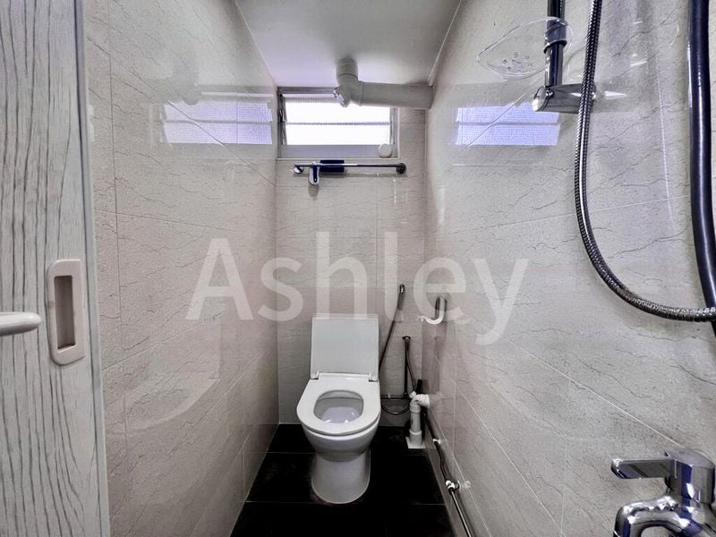 4 Room (4I) HDB for Rent in  41 Bedok South Road - Image 10