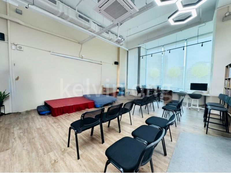 Office for Rent: ARC 380 - Image 5