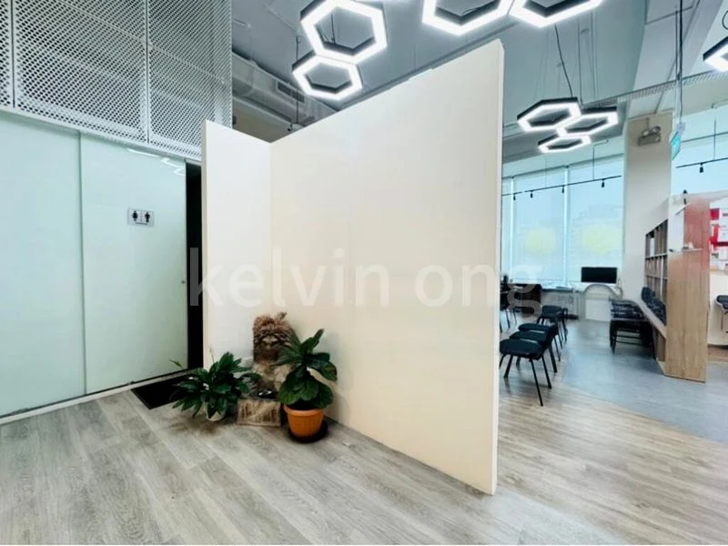 Office for Rent: ARC 380 - Image 3