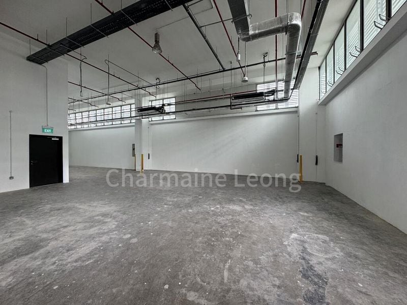 Warehouse for Rent: Prime Jurong East Industrial Space | Office + Light Industrial Use | Walk to Jurong East MRT - Image 3