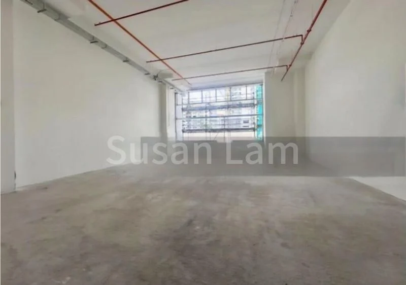 Light Industrial (B1) for Sale: Space 18 - Image 3