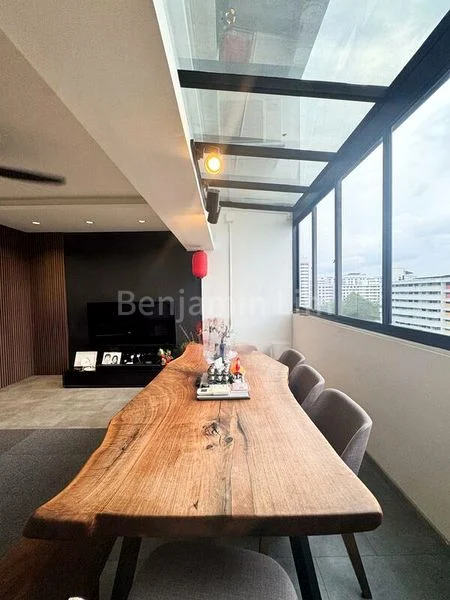 Maisonette HDB for Sale in  633 Hougang Avenue 8 - Image 9